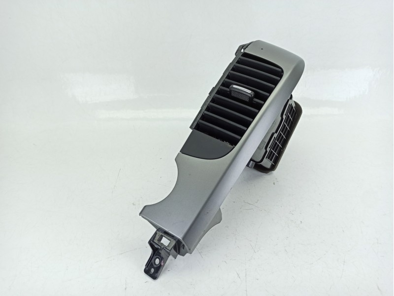 Recambio de rejilla aireadora para kia carnival / grand carnival iii (vq) 2.9 crdi referencia OEM IAM 4D97440000  