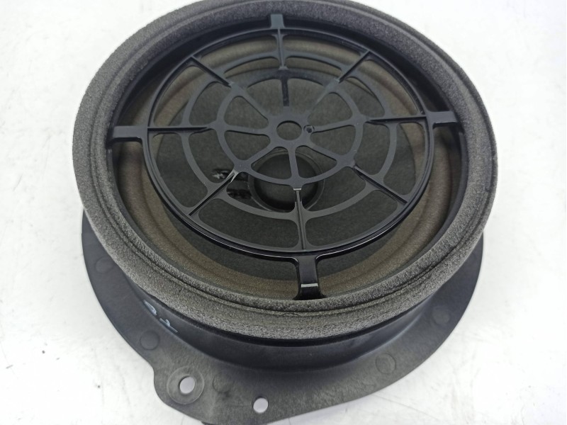 Recambio de subwoofer para audi a4 b9 avant (8w5, 8wd) 2.0 tdi referencia OEM IAM 8W5035411  