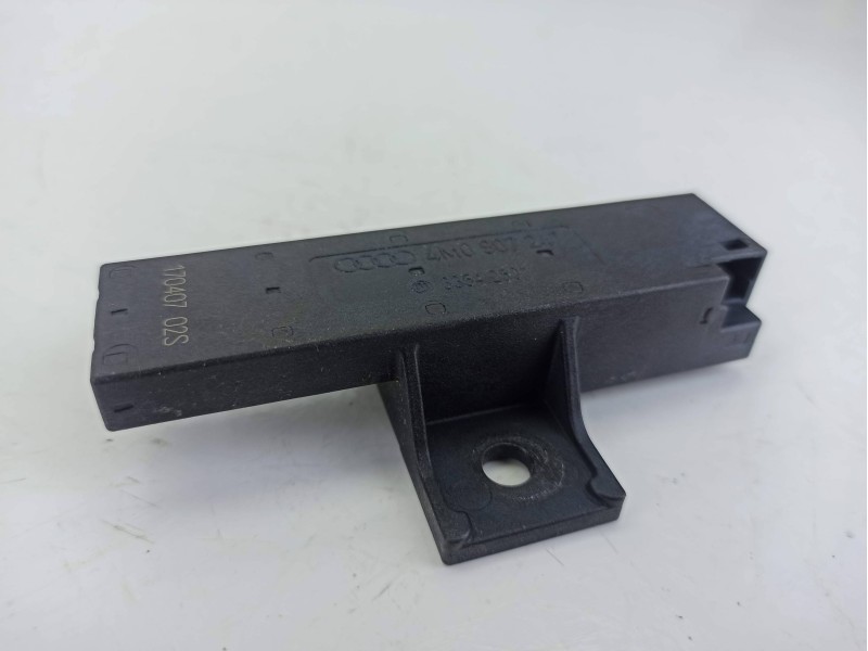 Recambio de antena para audi a4 b9 avant (8w5, 8wd) 2.0 tdi referencia OEM IAM 4M0907247  