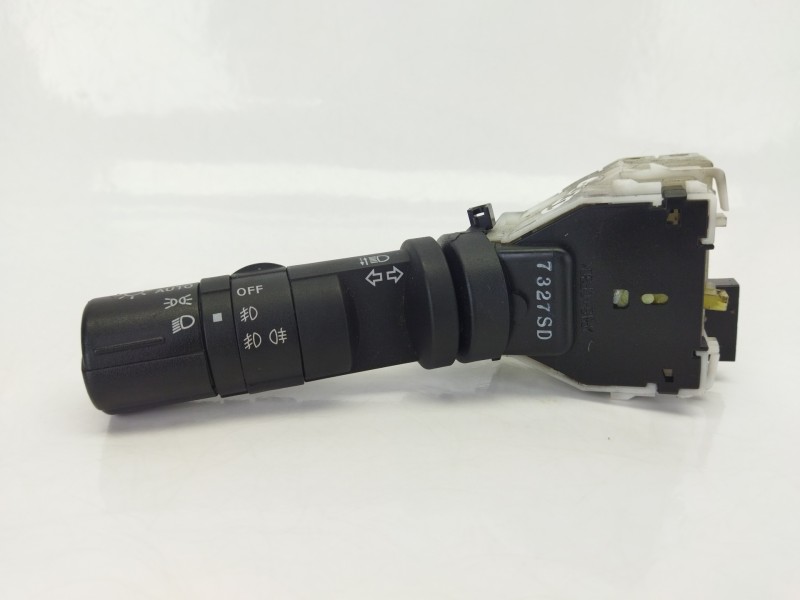 Recambio de mando intermitentes para nissan qashqai i (j10, nj10) 2.0 dci a las 4 ruedas referencia OEM IAM 25540JD03A  