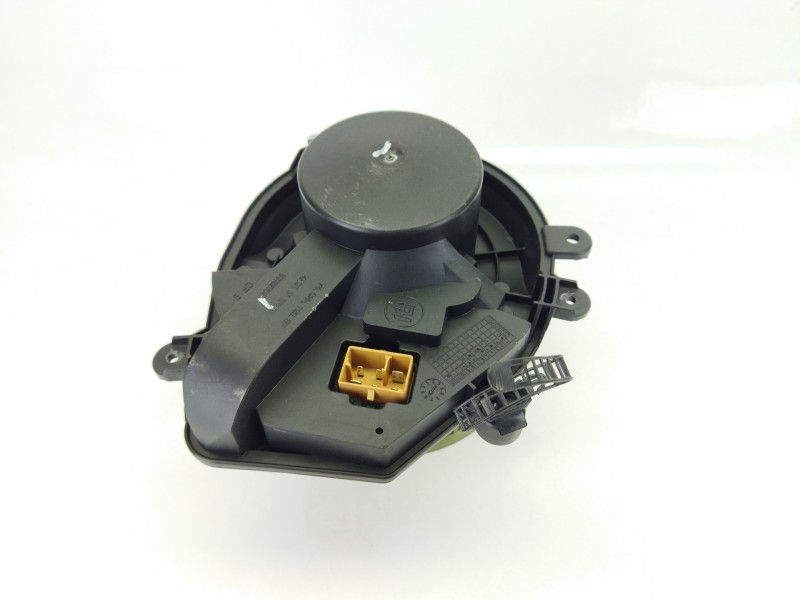 Recambio de motor calefaccion para volkswagen passat b5.5 variant (3b6) 1.9 tdi referencia OEM IAM 740221233F  