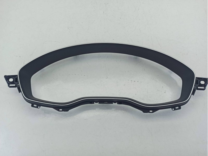 Recambio de moldura para audi a4 b9 avant (8w5, 8wd) 2.0 tdi referencia OEM IAM 8W0857115  