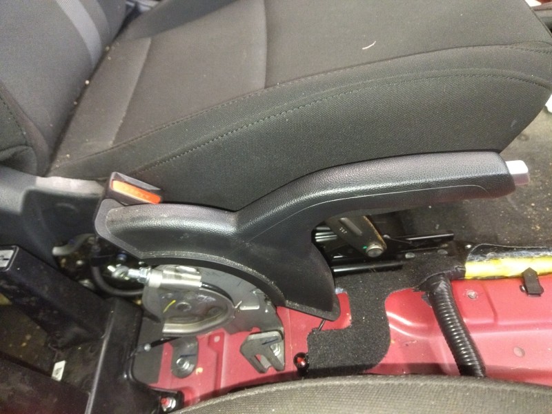 Recambio de palanca freno para hyundai i20 iii (bc3, bi3) 1.0 t-gdi referencia OEM IAM   