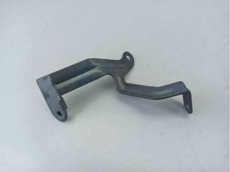 Recambio de moldura para audi a4 b9 avant (8w5, 8wd) 2.0 tdi referencia OEM IAM 04L145049F  