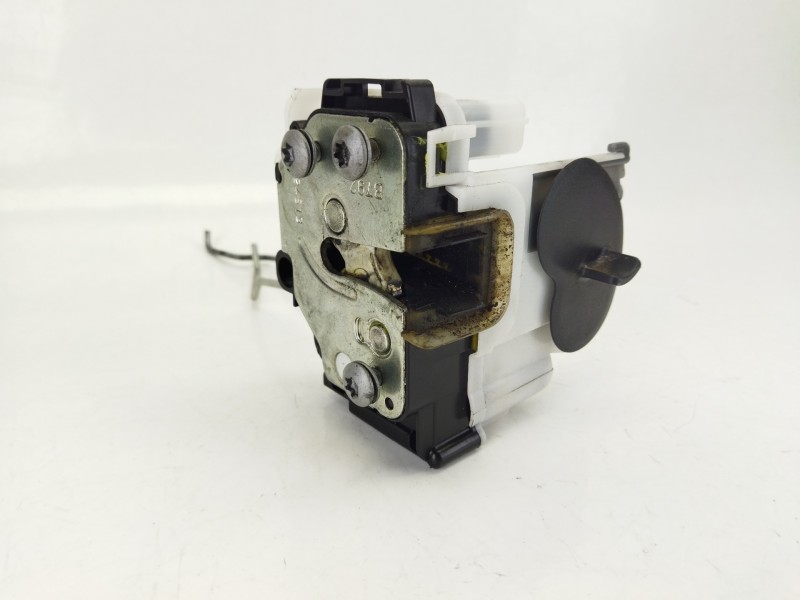 Recambio de cerradura maletero / porton para kia rio iii (ub) 1.25 cvvt referencia OEM IAM 51810891  