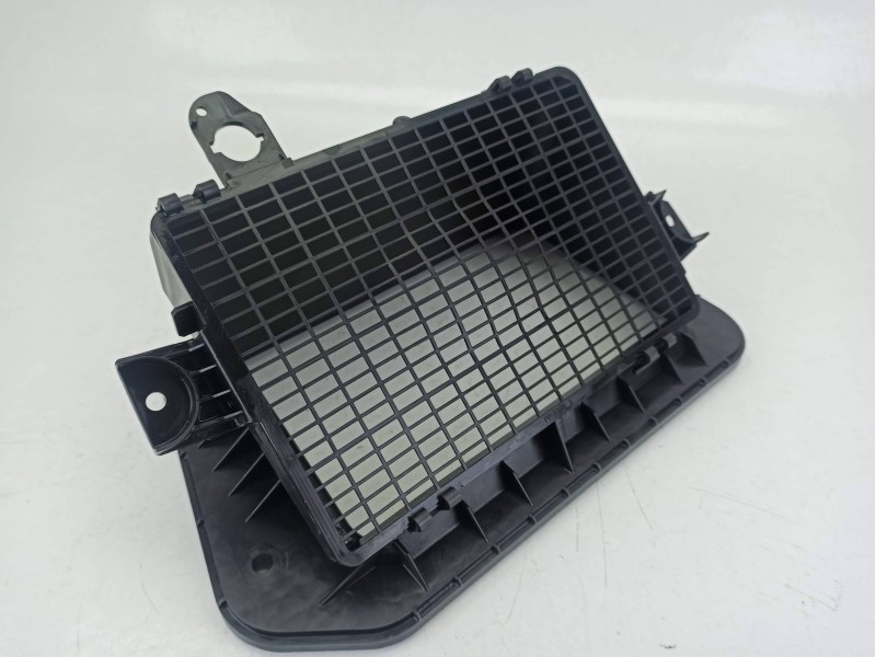 Recambio de moldura para audi a4 b9 avant (8w5, 8wd) 2.0 tdi referencia OEM IAM 8W1819904A  