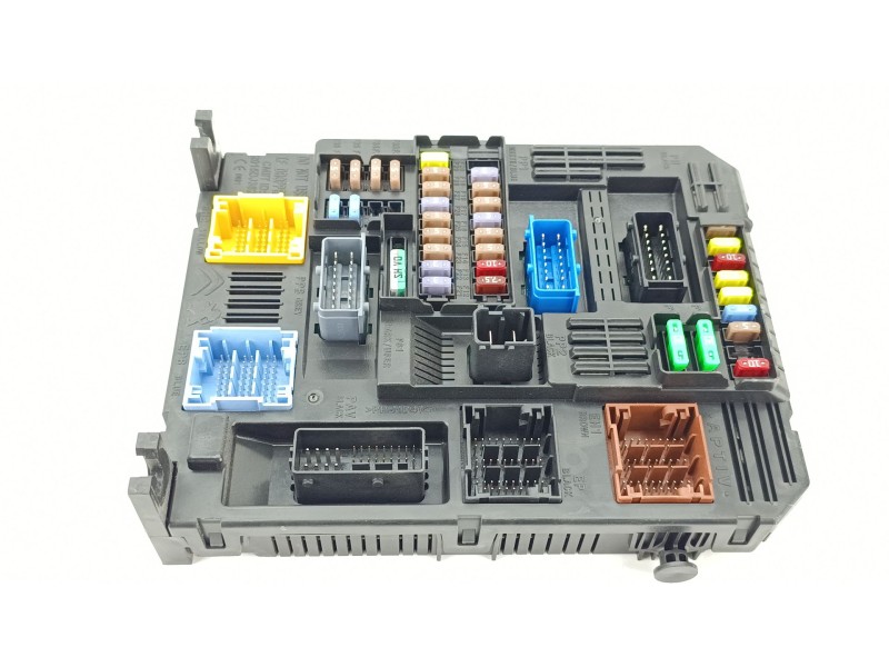 Recambio de caja reles / fusibles para peugeot 208 ii (ub_, up_, uw_, uj_) 1.2 puretech 75 referencia OEM IAM 9819900080  