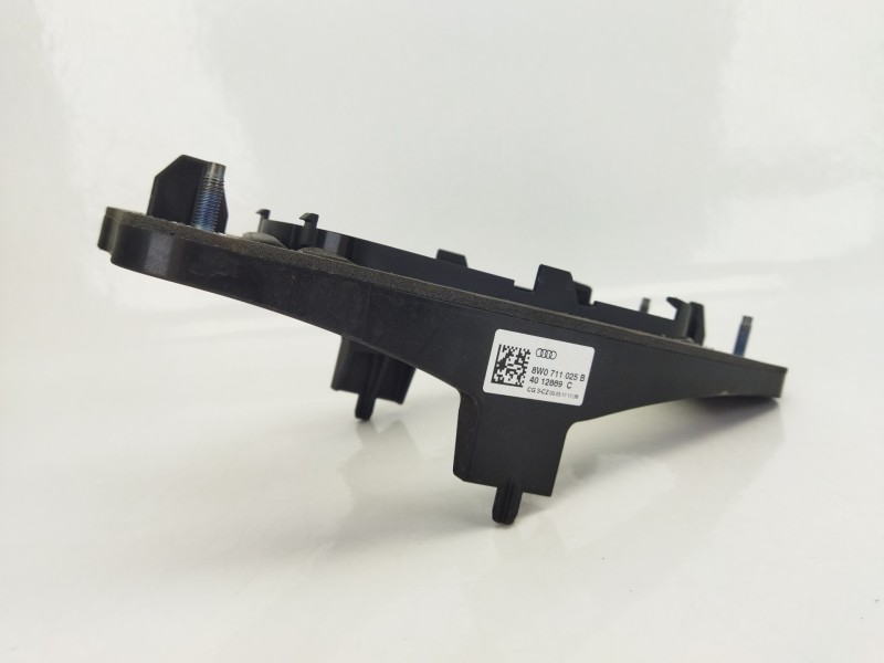 Recambio de palanca cambio para audi a4 b9 avant (8w5, 8wd) 2.0 tdi referencia OEM IAM 8W0711025B  