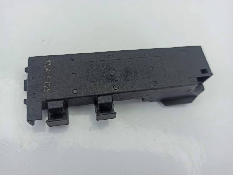 Recambio de antena para audi a4 b9 avant (8w5, 8wd) 2.0 tdi referencia OEM IAM 4M0907247A  