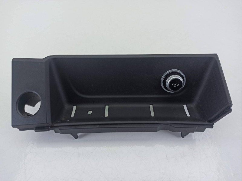 Recambio de moldura para audi a4 b9 avant (8w5, 8wd) 2.0 tdi referencia OEM IAM 8W1864131  