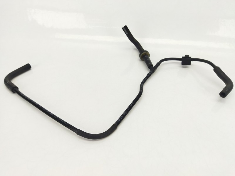 Recambio de tubo para audi a4 b9 avant (8w5, 8wd) 2.0 tdi referencia OEM IAM 04L131552ED  