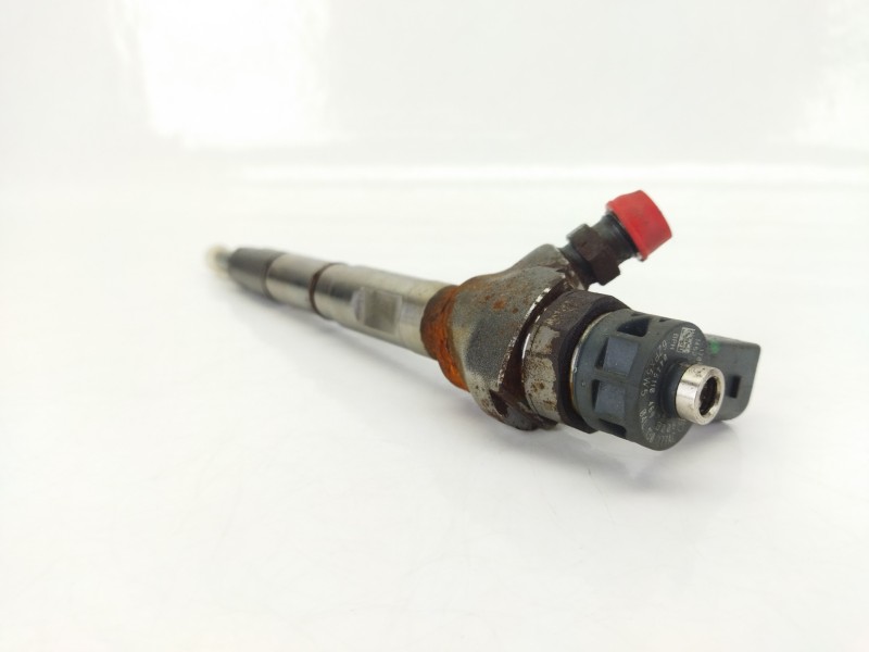 Recambio de inyector para audi a4 b9 avant (8w5, 8wd) 2.0 tdi referencia OEM IAM 04L130277AC  