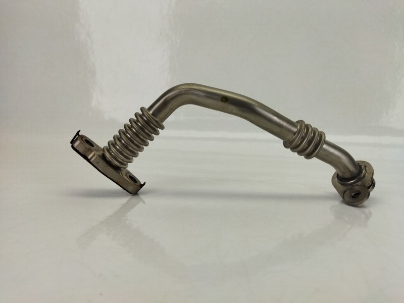 Recambio de tubo para audi a4 b9 avant (8w5, 8wd) 2.0 tdi referencia OEM IAM 04L145736E  
