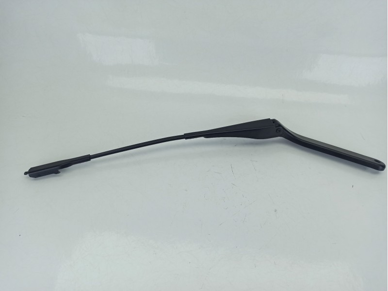 Recambio de brazo limpia delantero izquierdo para bmw x1 (e84) sdrive 18 d referencia OEM IAM 299002801  