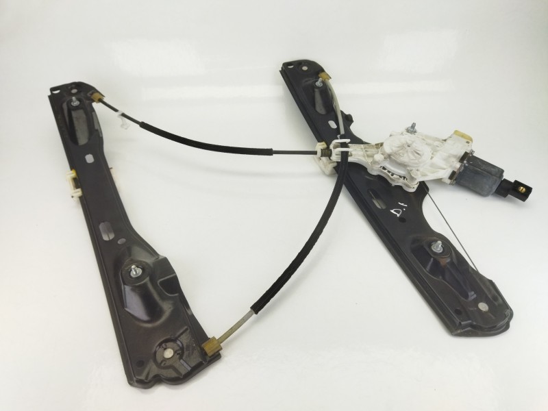 Recambio de elevalunas delantero izquierdo para bmw x1 (e84) sdrive 18 d referencia OEM IAM 2990293  