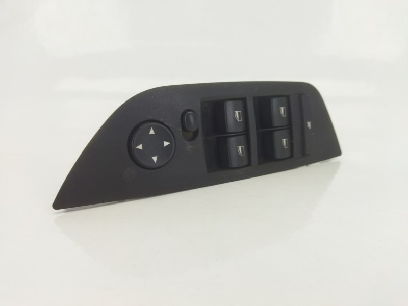 Recambio de mando elevalunas delantero izquierdo para bmw x1 (e84) sdrive 18 d referencia OEM IAM 921604604  