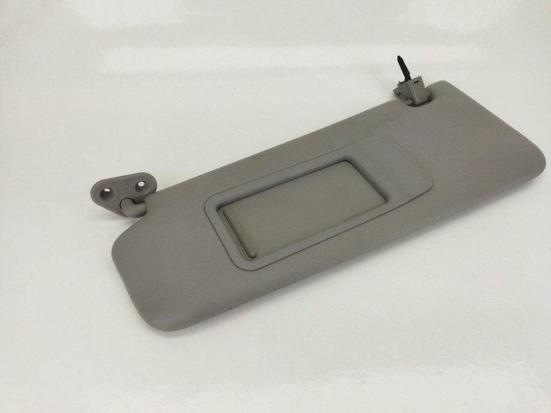 Recambio de parasol izquierdo para bmw x1 (e84) sdrive 18 d referencia OEM IAM 725198303  