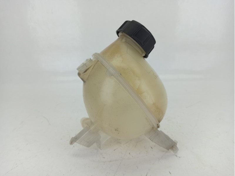 Recambio de deposito expansion para peugeot 2008 i (cu_) 1.6 bluehdi 100 referencia OEM IAM 9800777280  