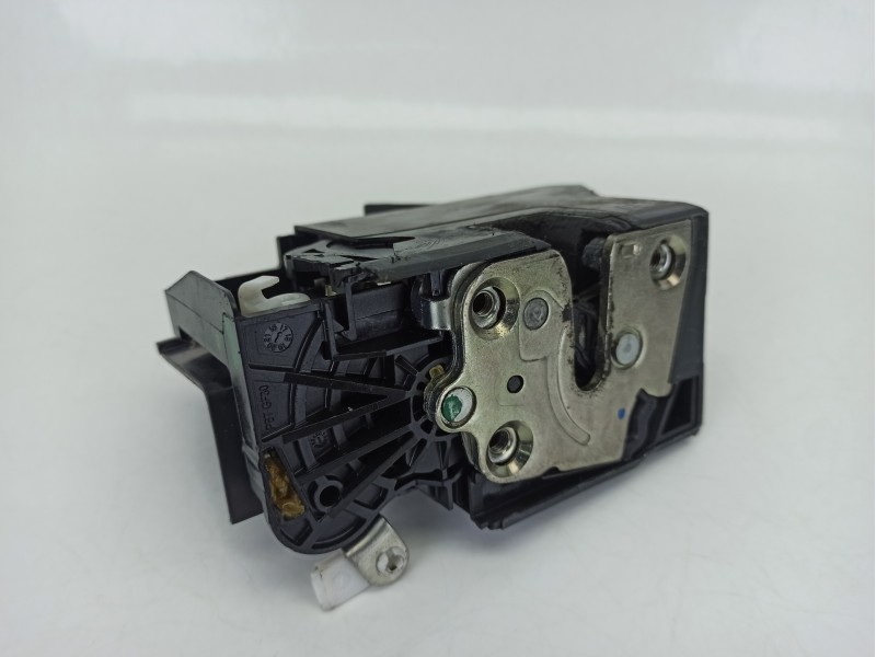 Recambio de cerradura puerta delantera derecha para dacia sandero ii (b8_) tce 90 (b8m1, b8ma) referencia OEM IAM   