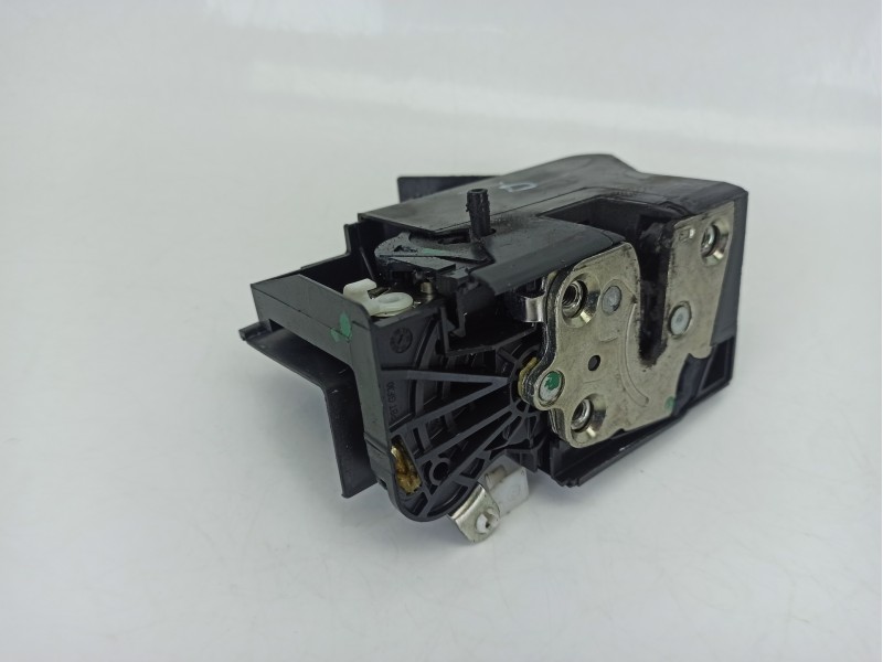 Recambio de cerradura puerta trasera derecha para dacia sandero ii (b8_) tce 90 (b8m1, b8ma) referencia OEM IAM   