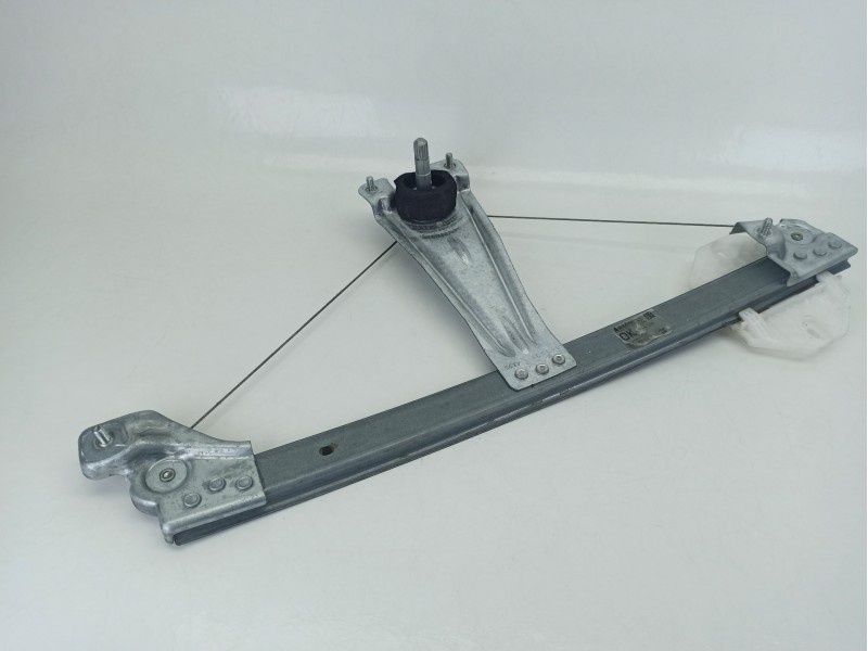 Recambio de elevalunas trasero derecho para dacia sandero ii (b8_) tce 90 (b8m1, b8ma) referencia OEM IAM 82780215R  