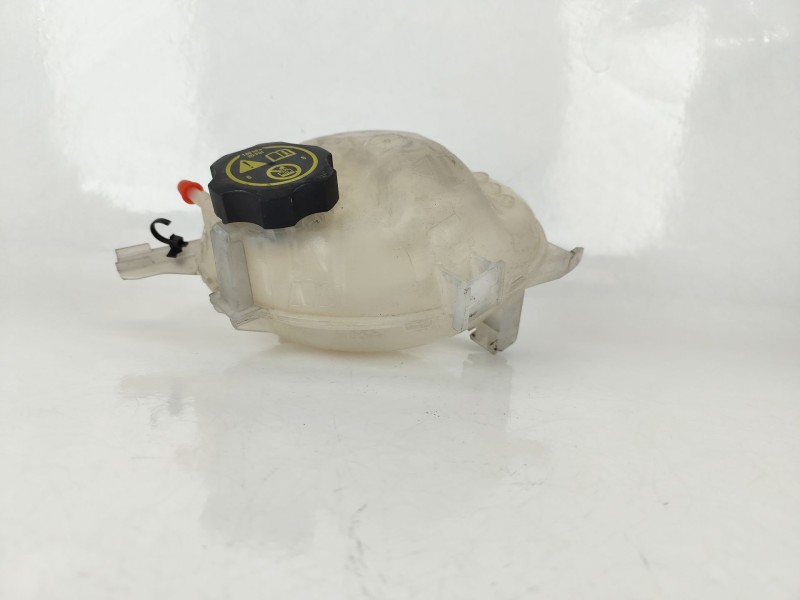 Recambio de deposito expansion para opel astra k sports tourer (b16) 1.6 cdti (35) referencia OEM IAM 13459964  