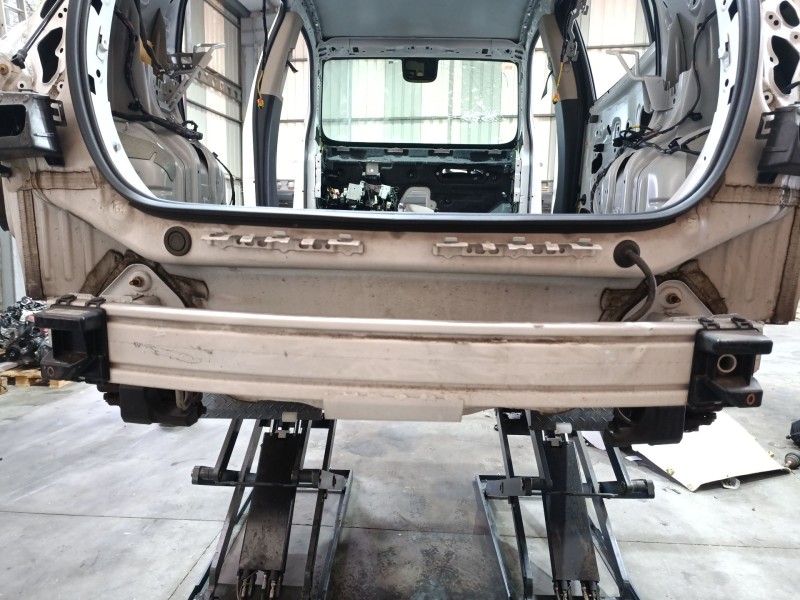 Recambio de refuerzo paragolpes trasero para opel mokka / mokka x (j13) 1.6 cdti (_76) referencia OEM IAM   