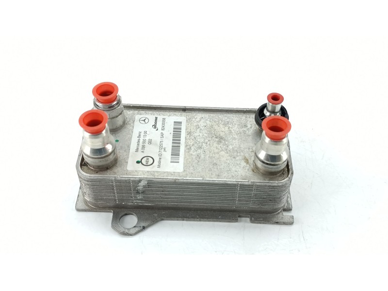 Recambio de enfriador aceite motor para mercedes-benz clase c (w205) c 350 e (205.047) referencia OEM IAM A0995001300  