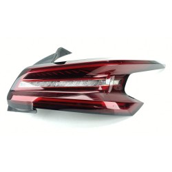 PILOTO TRASERO DERECHO 9858560180 