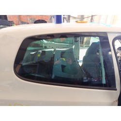 LUNA CUSTODIA TRASERA DERECHA 5K6845042G NVB 