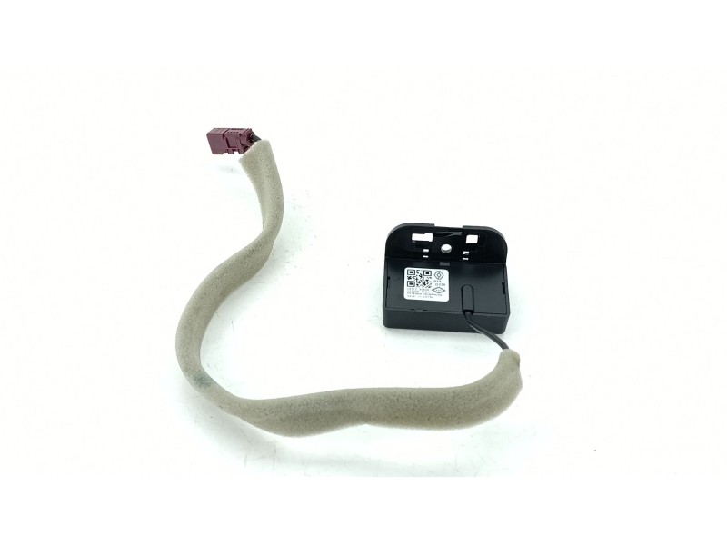 Recambio de antena para renault arkana i (lcm_, ldn_) 1.6 e-tech 145 (ldmu) referencia OEM IAM 282124064R  