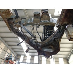 BRAZO SUSPENSION INFERIOR DELANTERO DERECHO 