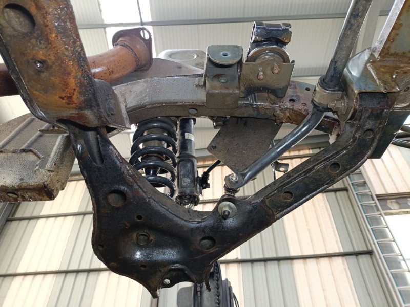 Recambio de brazo suspension inferior delantero izquierdo para santana 300/350 1.6 hdi 4x4 referencia OEM IAM   