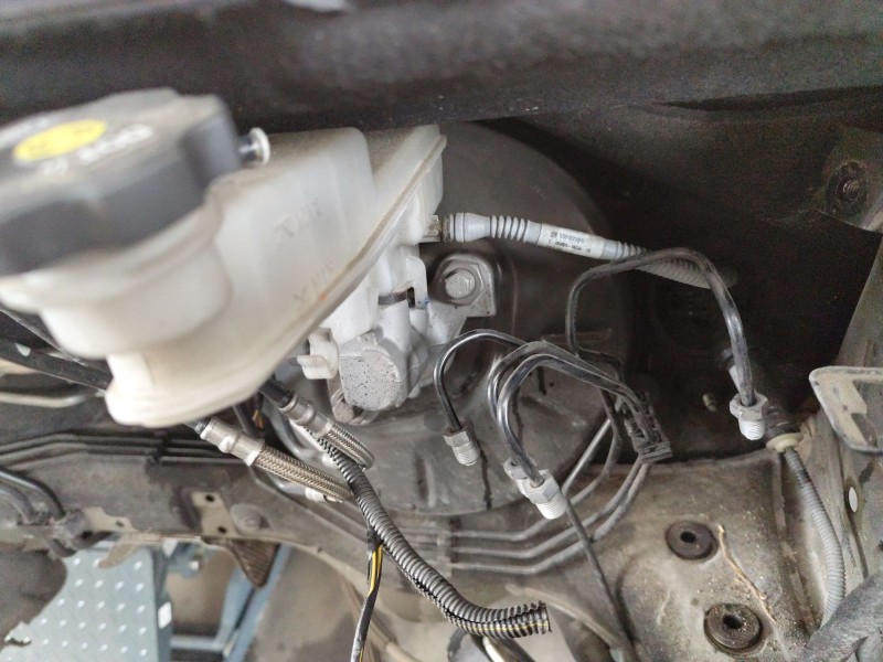 Recambio de bomba freno para opel astra k sports tourer (b16) 1.6 cdti (35) referencia OEM IAM 42704192  