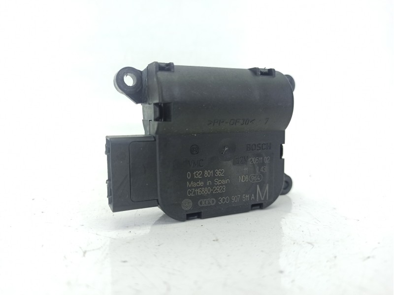 Recambio de motor apertura trampillas climatizador para volkswagen golf plus v (5m1, 521) 1.2 tsi referencia OEM IAM 3C0907511A 