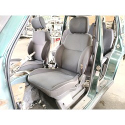 ASIENTO DELANTERO IZQUIERDO 
