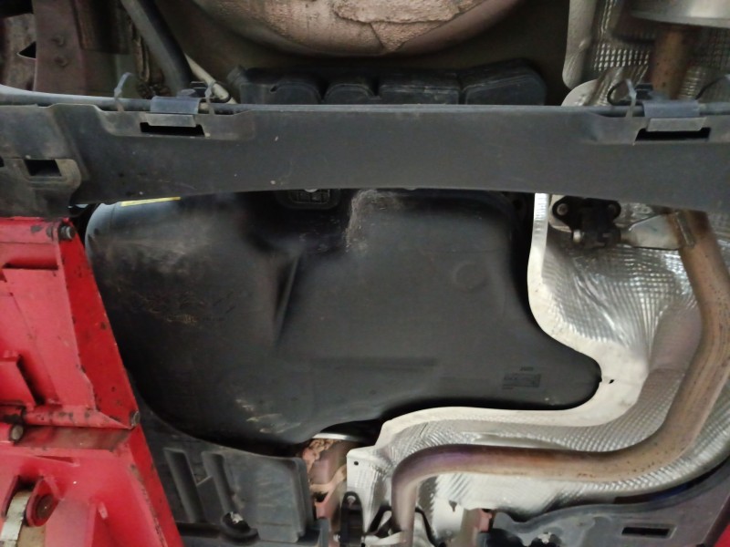 Recambio de deposito combustible para opel corsa f (p2jo) 1.2 (68) referencia OEM IAM 9844106880  