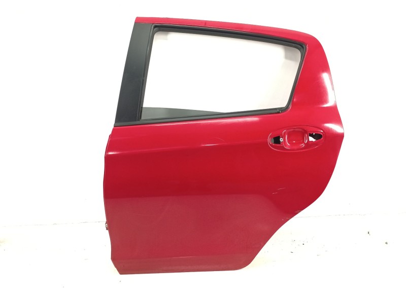 Recambio de puerta trasera izquierda para toyota yaris (_p13_) 1.5 hybrid (nhp130_) referencia OEM IAM 670040D210  