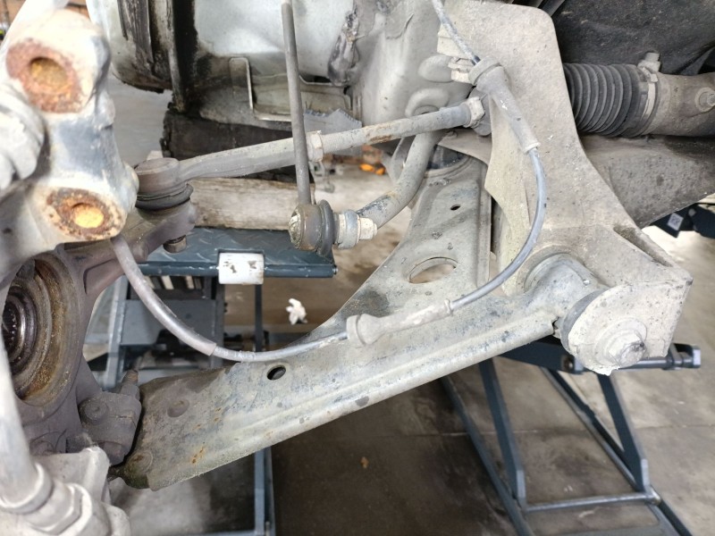 Recambio de brazo suspension inferior delantero derecho para citroën nemo sx referencia OEM IAM 1618067480  