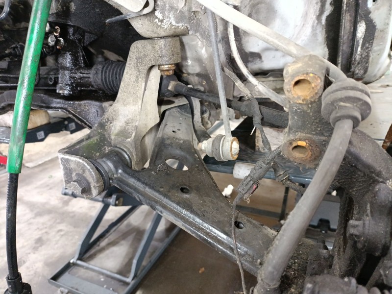 Recambio de brazo suspension inferior delantero izquierdo para citroën nemo sx referencia OEM IAM 1618067580  