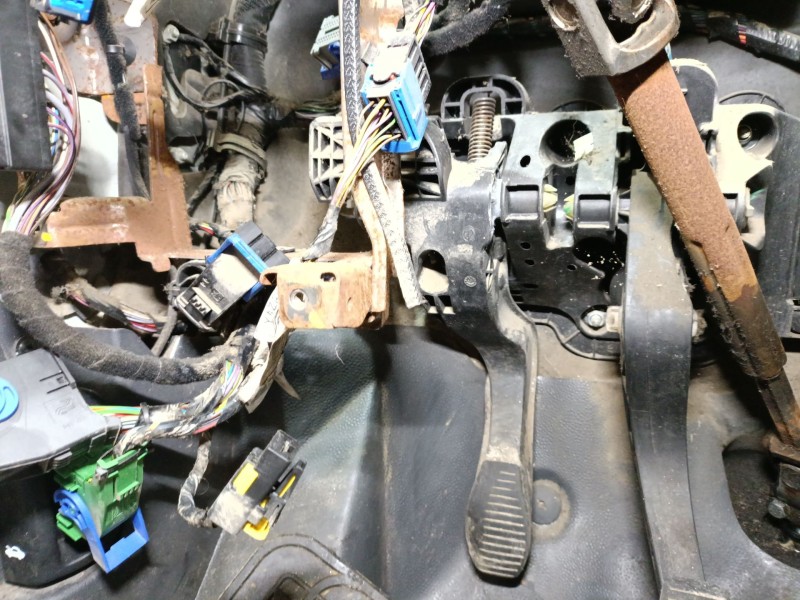 Recambio de pedal embrague para citroën nemo sx referencia OEM IAM   