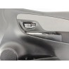 Recambio de guarnecido puerta delantera derecha para toyota yaris (_p13_) 1.5 hybrid (nhp130_) referencia OEM IAM 677630D130  