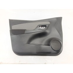 GUARNECIDO PUERTA DELANTERA IZQUIERDA 676200DR80 