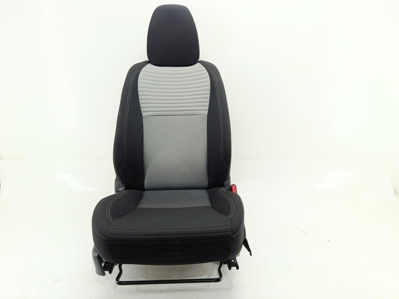 Recambio de asiento delantero derecho para toyota yaris (_p13_) 1.5 hybrid (nhp130_) referencia OEM IAM   