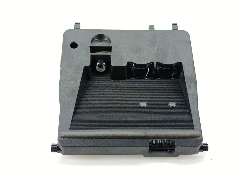 Recambio de camara vision frontal para toyota yaris (_p13_) 1.5 hybrid (nhp130_) referencia OEM IAM 881810D020  