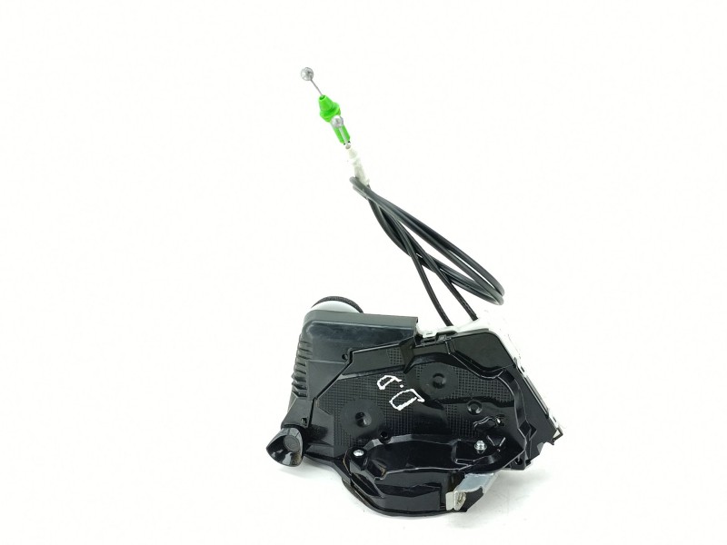 Recambio de cerradura puerta delantera derecha para toyota yaris (_p13_) 1.5 hybrid (nhp130_) referencia OEM IAM 690300D540  