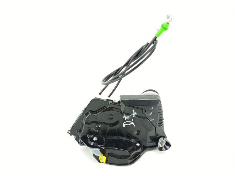 Recambio de cerradura puerta delantera izquierda para toyota yaris (_p13_) 1.5 hybrid (nhp130_) referencia OEM IAM 690400D520  