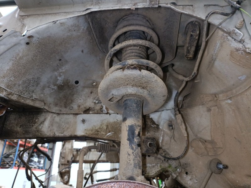 Recambio de amortiguador delantero izquierdo para peugeot partner furgoneta/monovolumen 1.6 hdi referencia OEM IAM 9684108380  