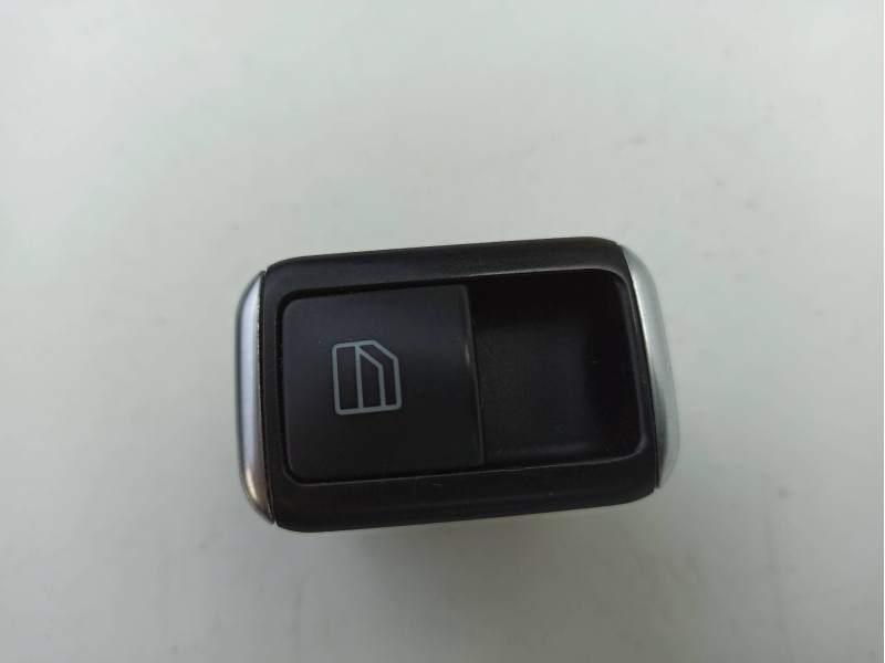 Recambio de mando elevalunas delantero derecho para mercedes-benz clase a (w176) a 180 cdi / d (176.012) referencia OEM IAM   