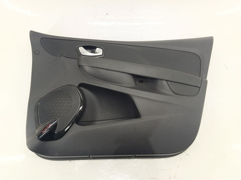 Recambio de guarnecido puerta delantera derecha para renault clio iv (bh_) 0.9 tce 90 referencia OEM IAM 1830849X  